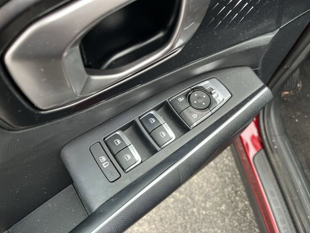 Used 2023 Kia Sorento S w/ Panoramic Sunroof Package image 17