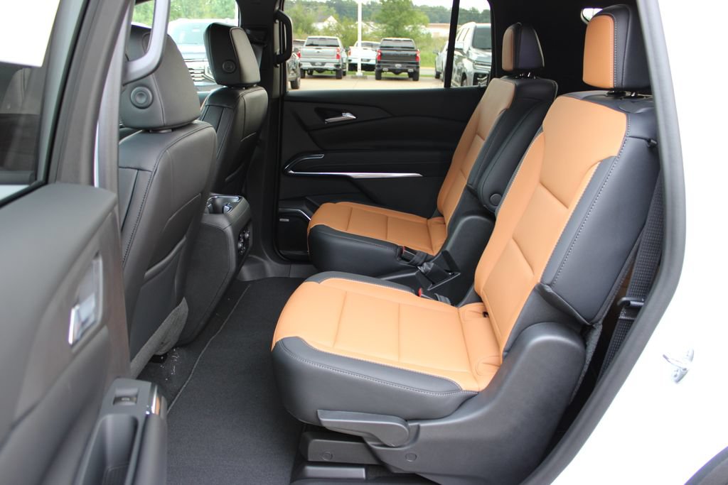 New 2027 Chevrolet Traverse Z71 w/ Enhanced Driving Package AWD/4WD image 44