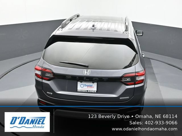 Used 2024 Honda Pilot Touring image 17