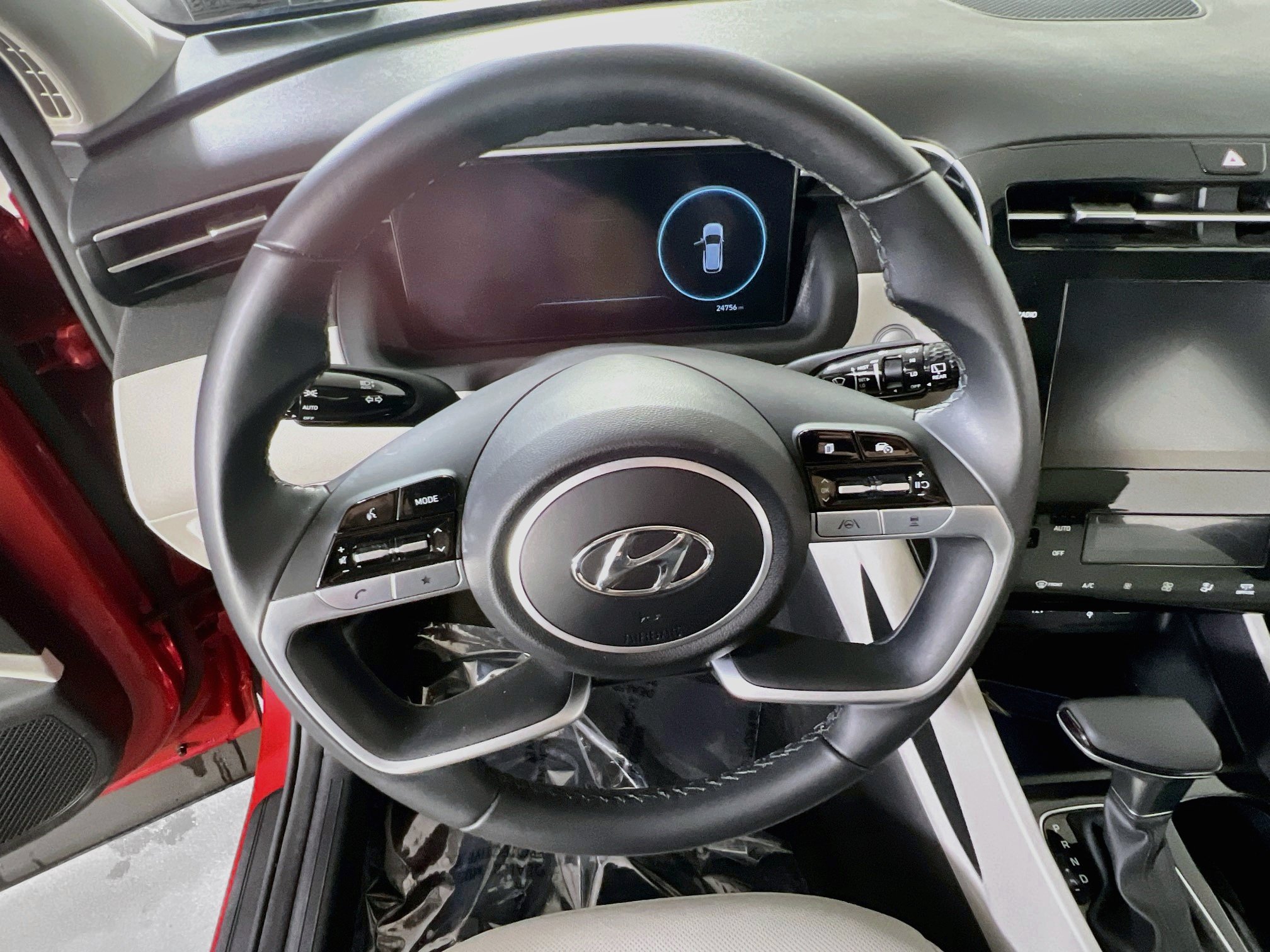 Used 2023 Hyundai Tucson SEL w/ Convenience Package AWD/4WD image 11