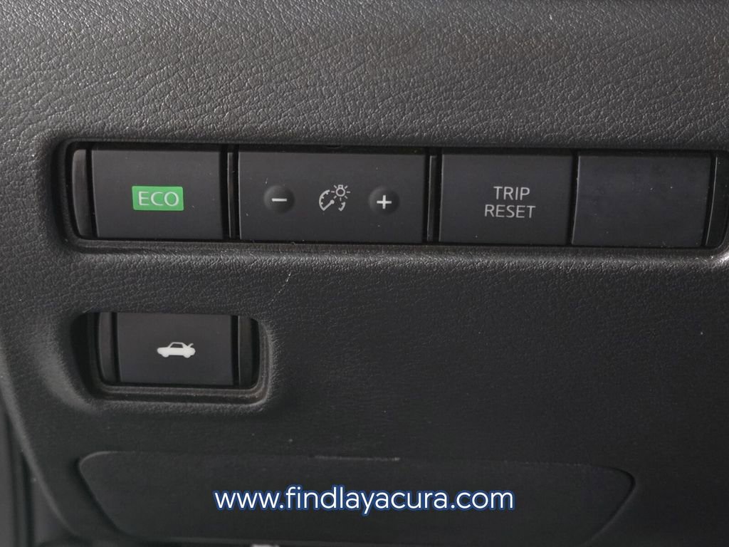 Used 2023 Nissan Sentra SV image 23