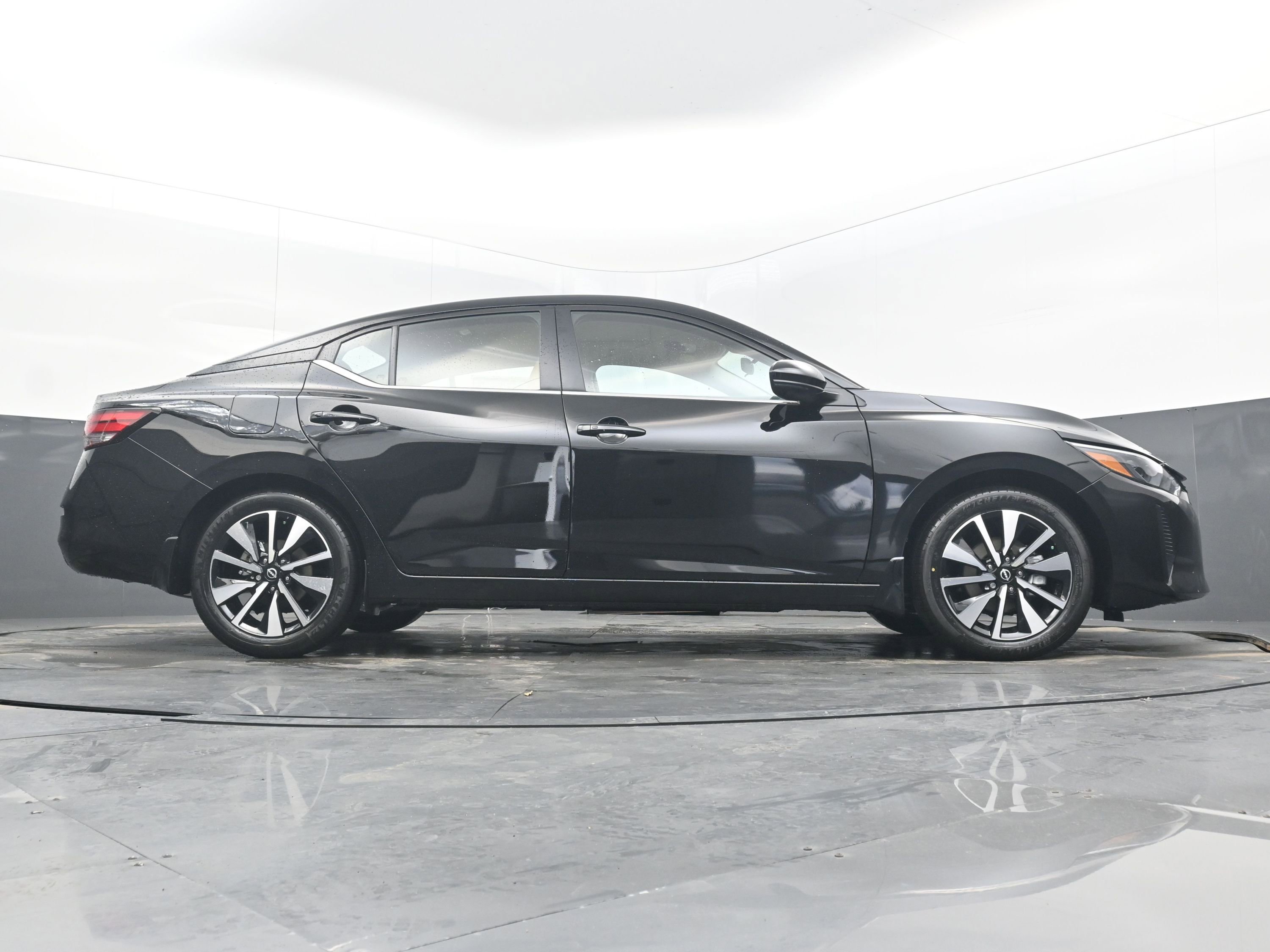 New 2025 Nissan Sentra SV w/ SV Premium Package image 29