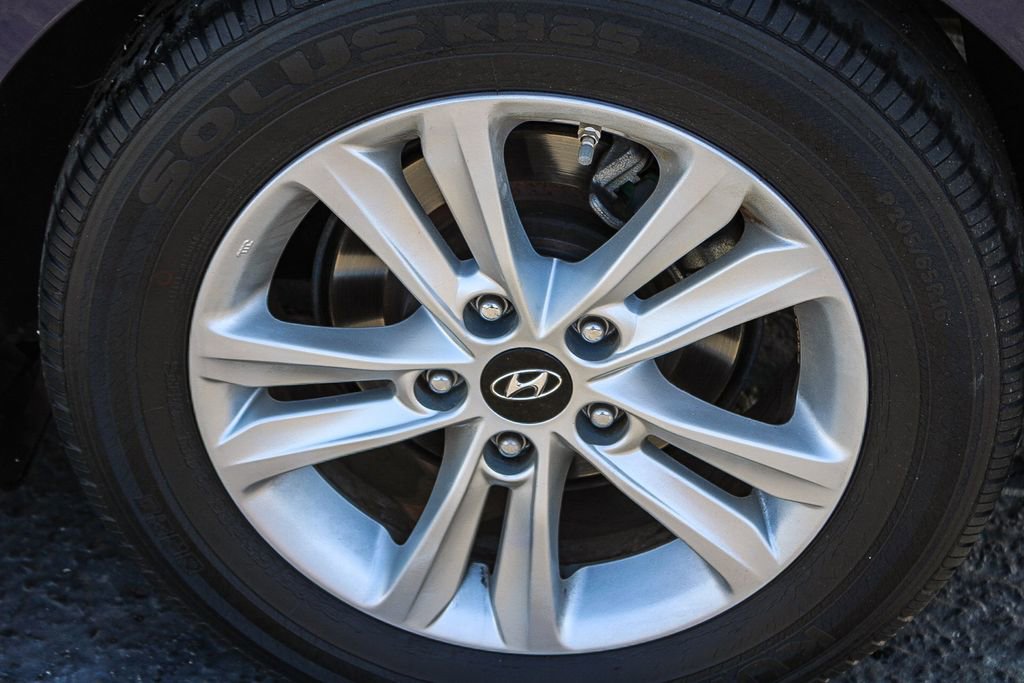 Used 2013 Hyundai Sonata GLS w/ Popular Equipment Pkg image 11