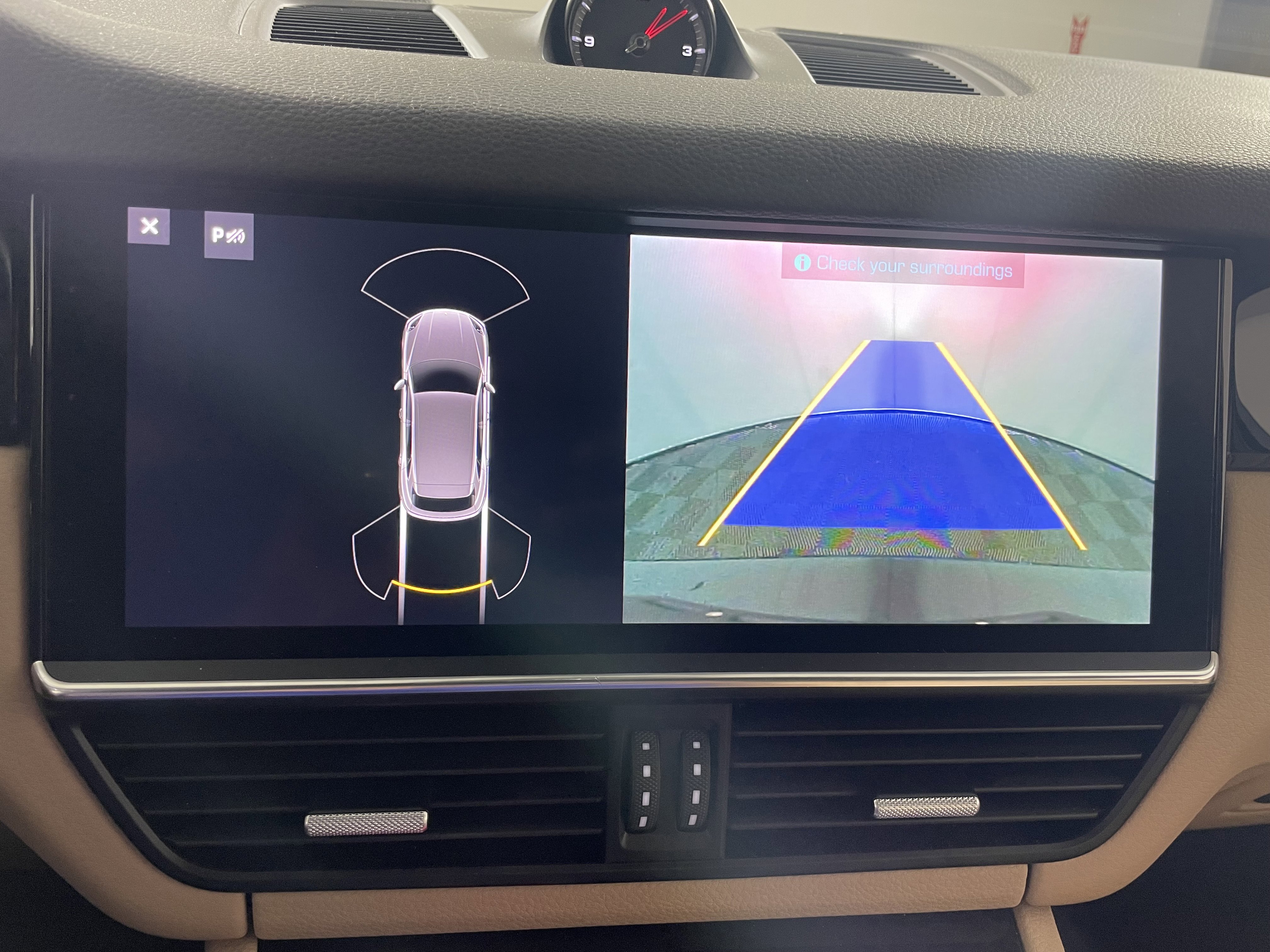 Certified 2021 Porsche Cayenne image 24