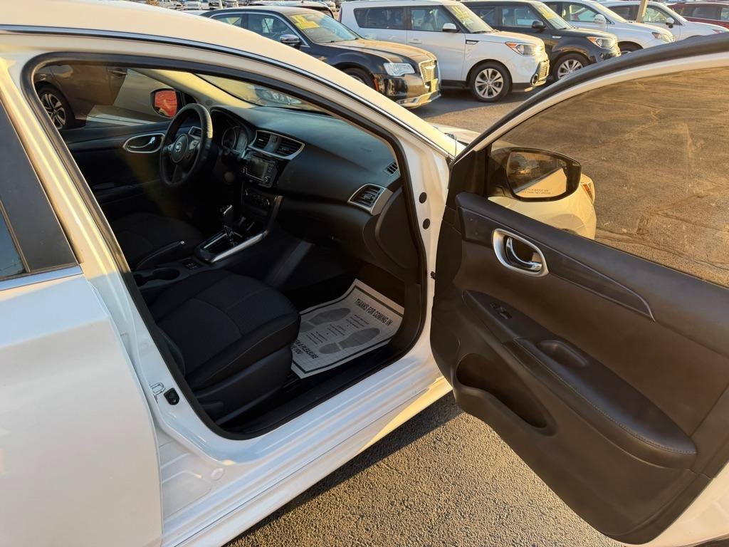 Used 2017 Nissan Sentra SR FWD image 7