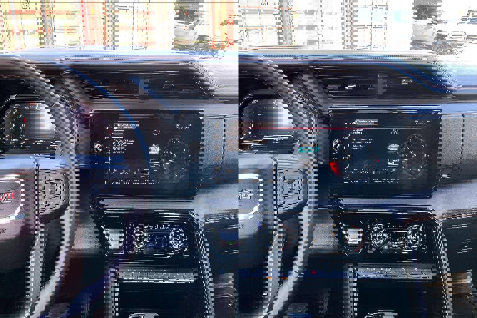 Certified 2025 GMC Sierra 1500 AT4 w/ AT4 Premium Package image 7