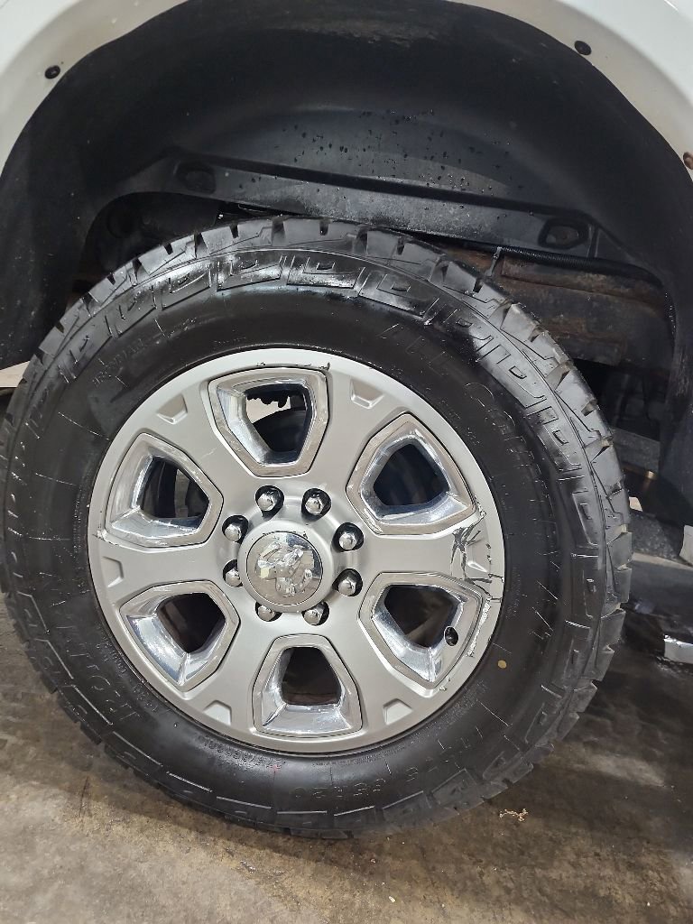 Used 2017 RAM 2500 Laramie AWD/4WD image 36