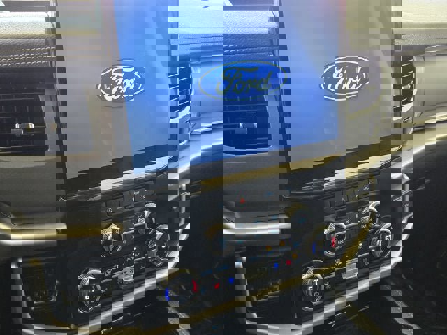 Used 2024 Ford Expedition Max XLT image 25