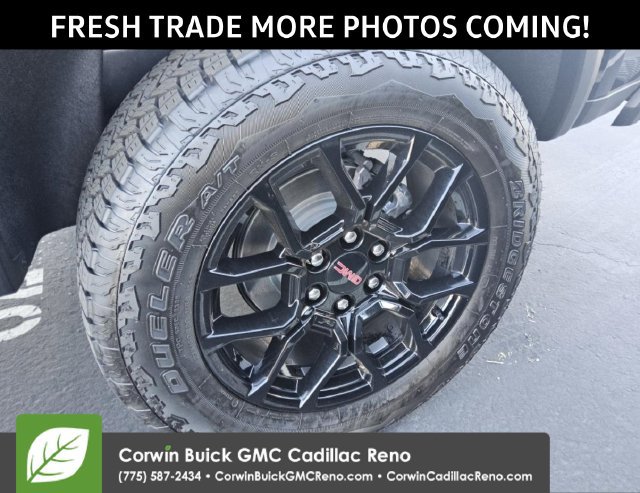 Used 2026 GMC Canyon Denali AWD/4WD image 7