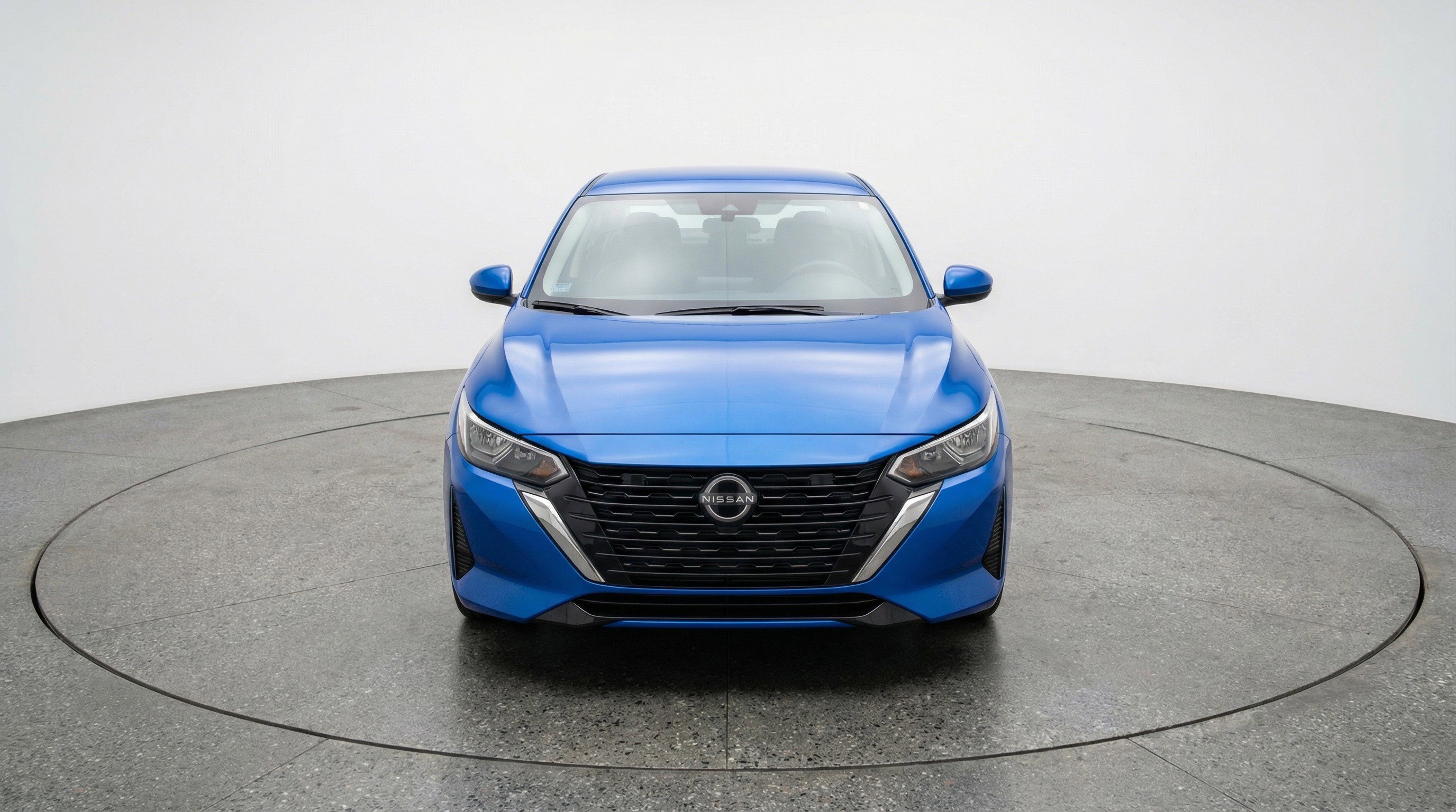 Used 2025 Nissan Sentra SV image 2