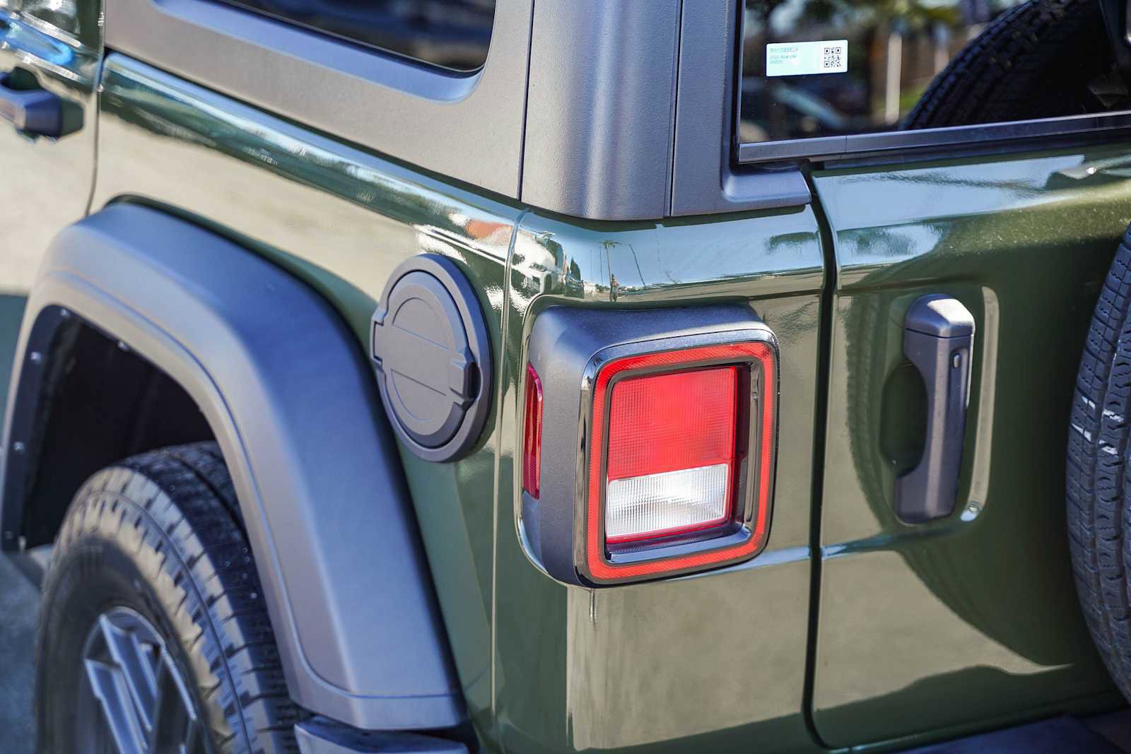 Used 2024 Jeep Wrangler Sport S image 7