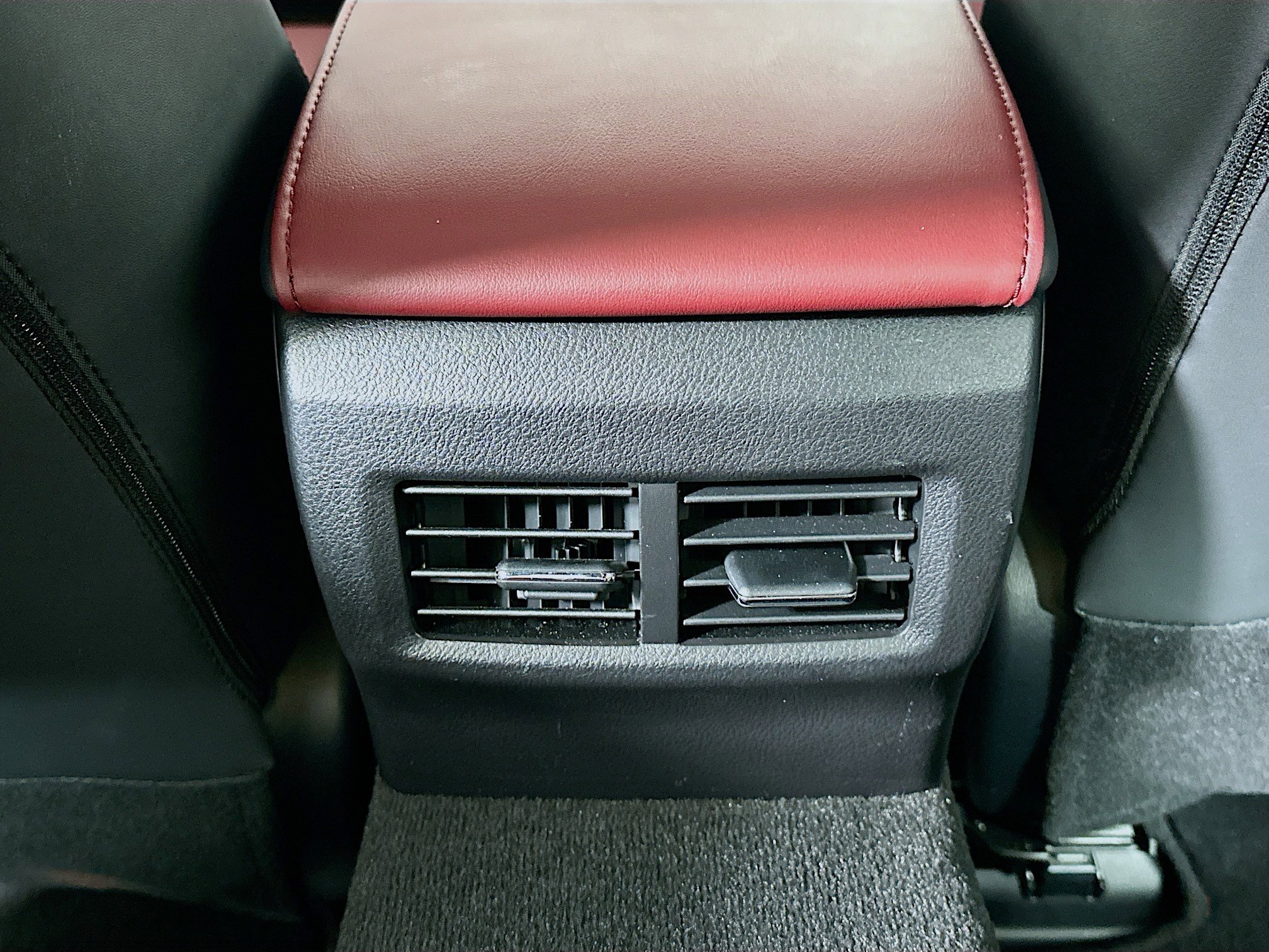 Used 2025 Lexus IS 300 w/ Comfort Package image 28