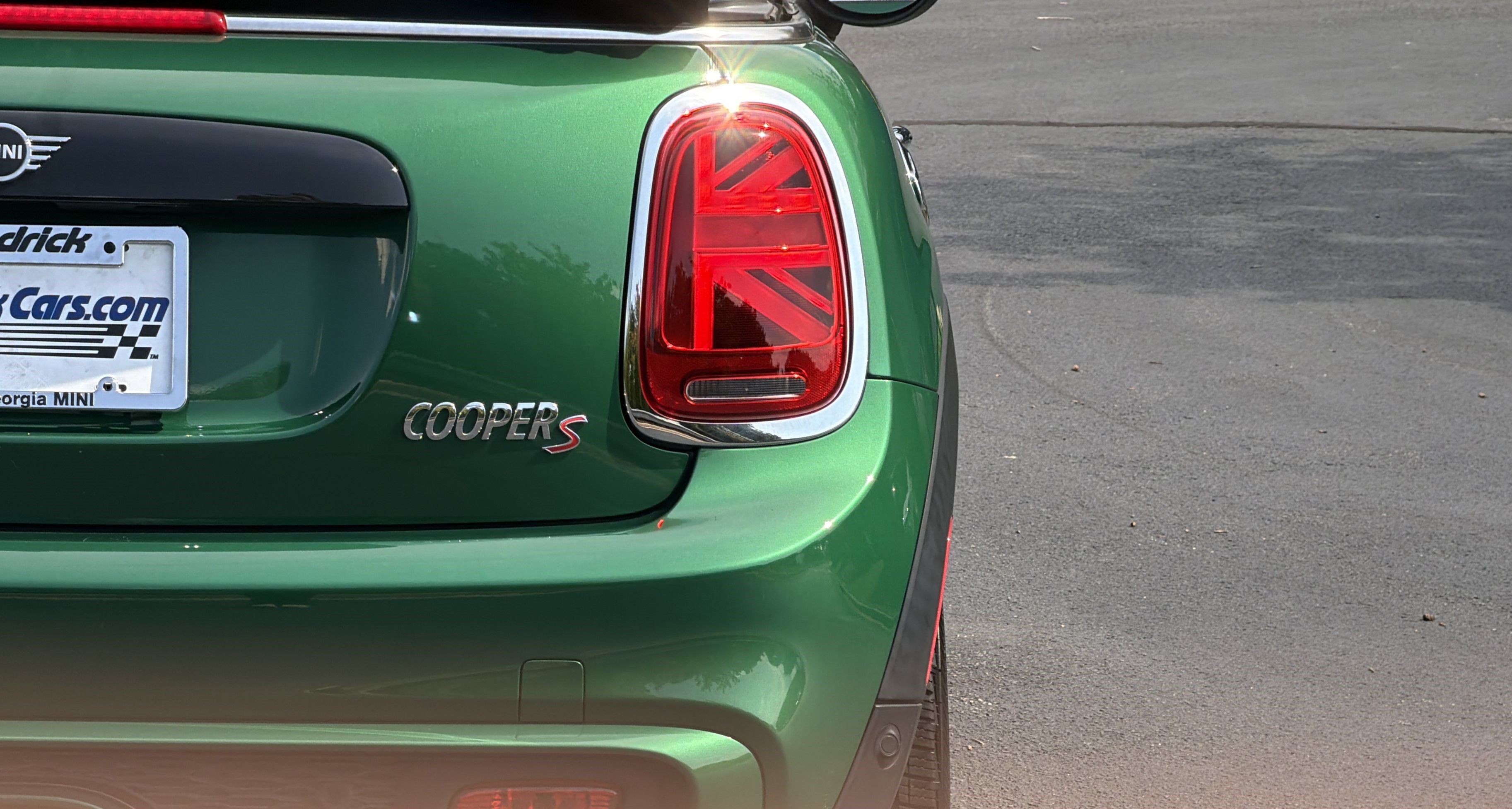 Used 2021 MINI Cooper S w/ 6.5" Touchscreen Package FWD image 18