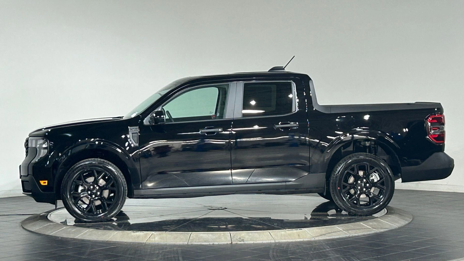 New 2026 Ford Maverick XLT image 6