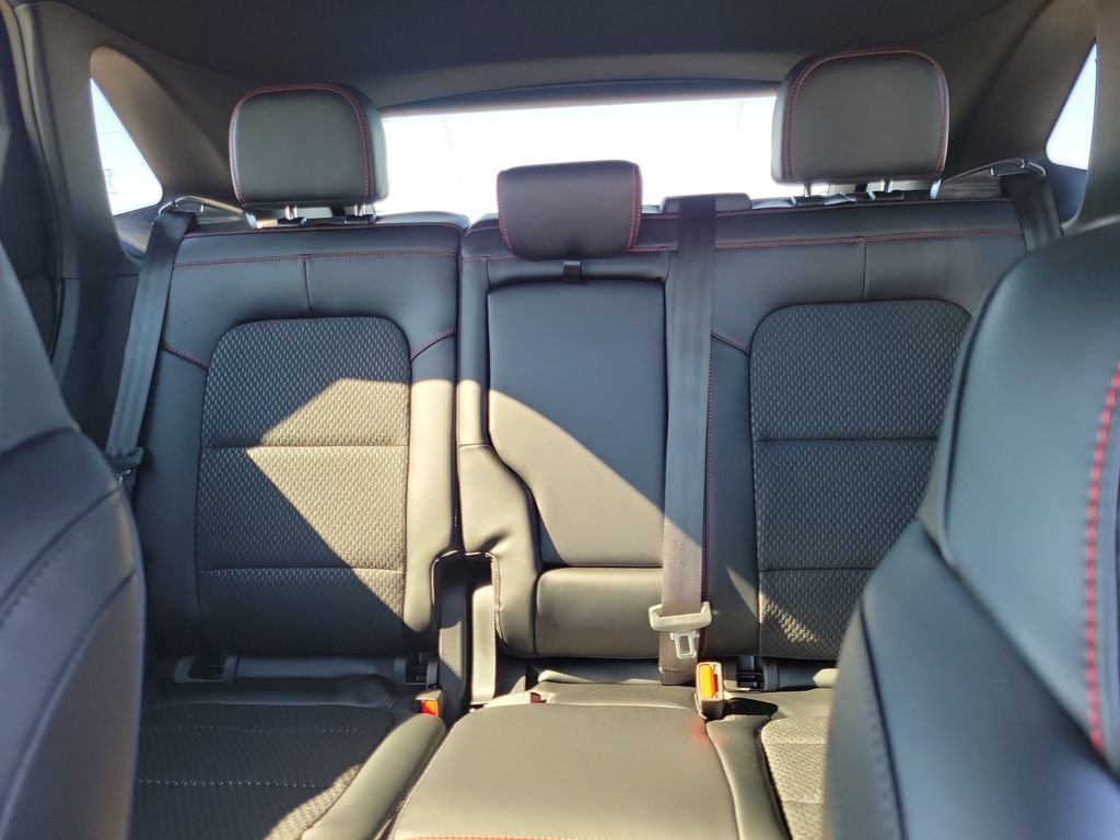 New 2026 Ford Escape ST-Line w/ Tech Pack #1 AWD/4WD image 18