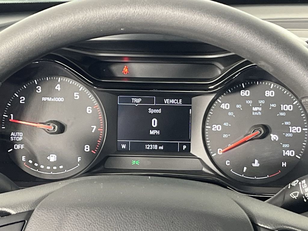 Used 2025 Chevrolet Trax LS w/ LS Convenience Package image 15