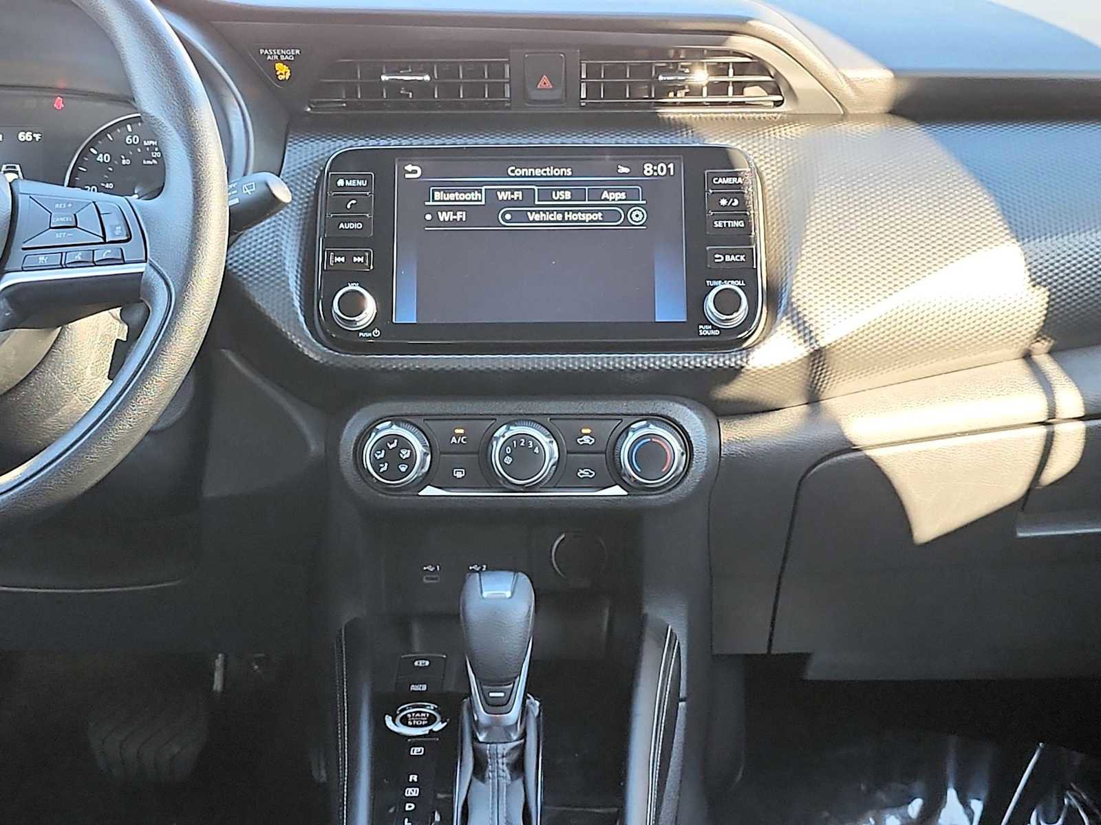 Used 2024 Nissan Kicks SV image 20