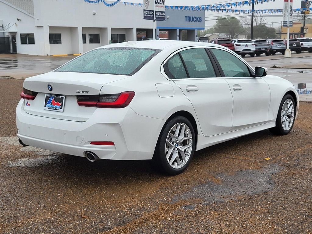 Used 2025 BMW 330i Sedan image 7