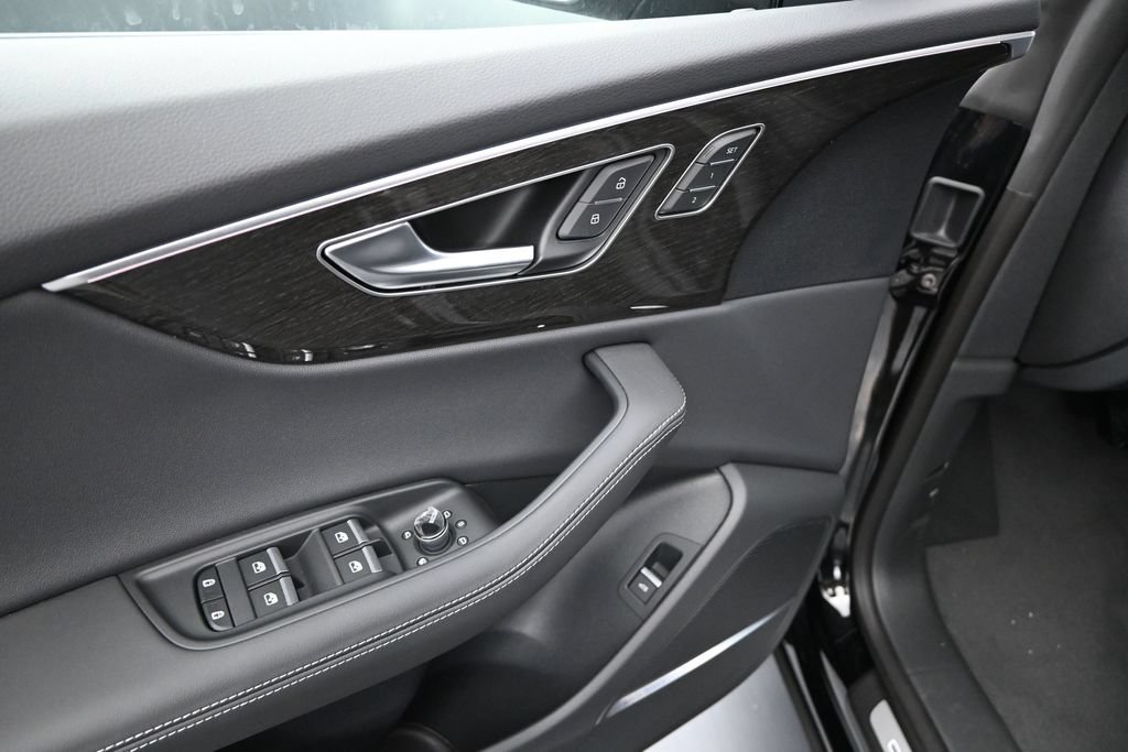New 2027 Audi Q8 Premium Plus AWD/4WD image 6