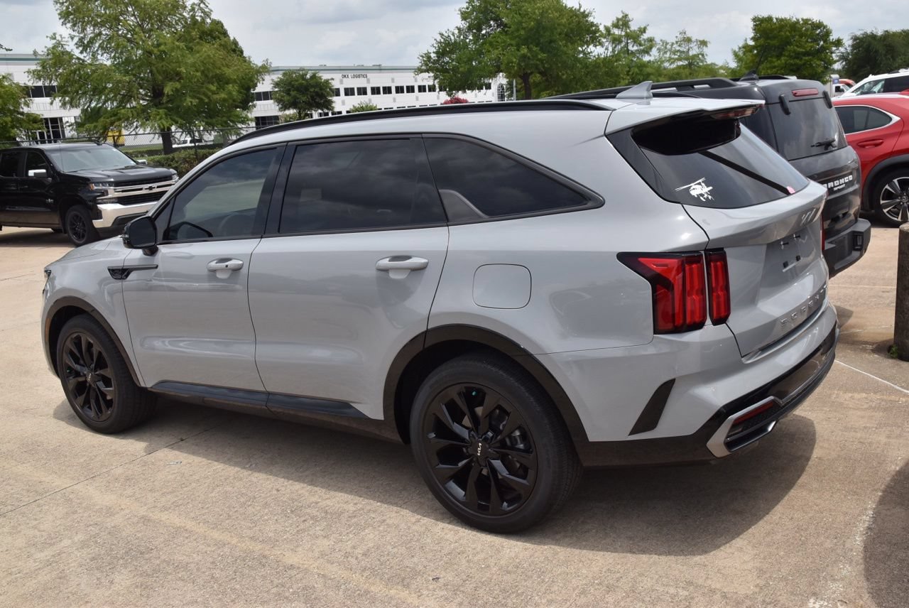 Used 2022 Kia Sorento SX FWD image 8
