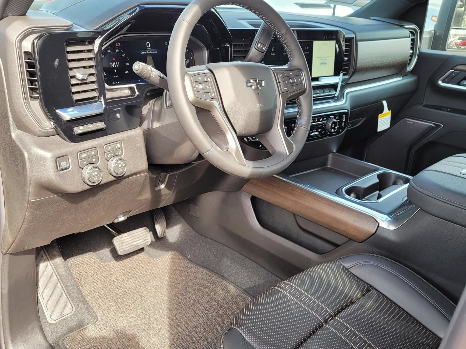 New 2026 Chevrolet Silverado 2500 High Country w/ High Country Premium Package AWD/4WD image 16