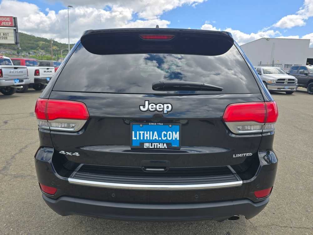 Used 2017 Jeep Grand Cherokee Limited w/ Luxury Group II AWD/4WD image 4