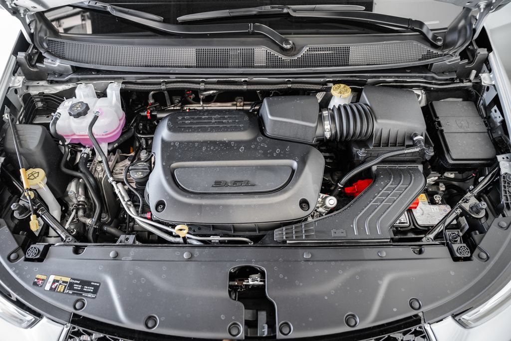 New 2026 Chrysler Pacifica Pinnacle FWD image 18