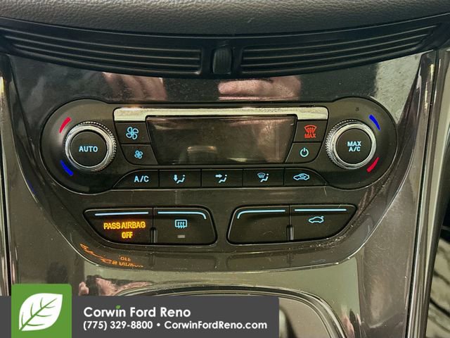 Used 2015 Ford Escape Titanium image 16