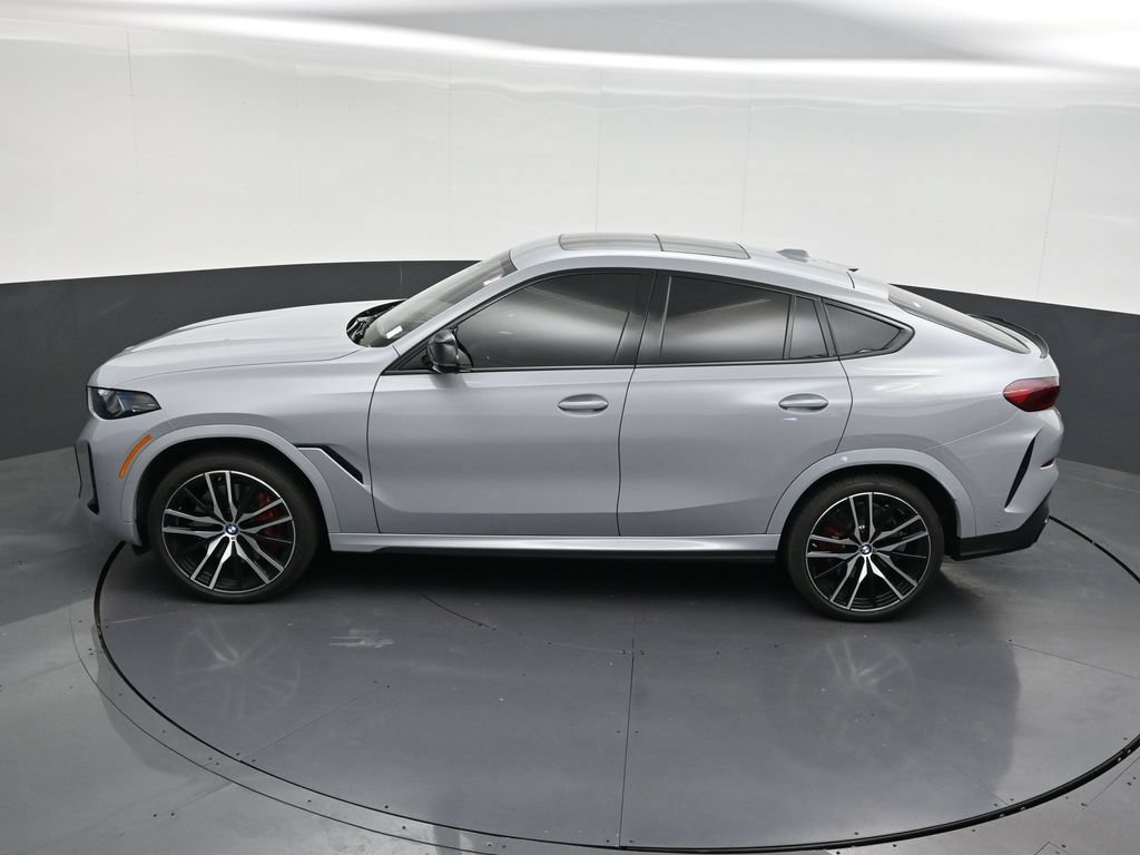 Used 2026 BMW X6 M60i AWD/4WD image 17