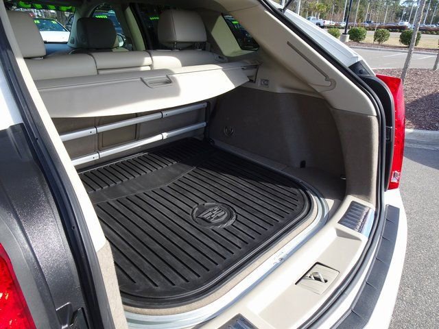 Used 2015 Cadillac SRX Luxury w/ Driver Awareness Package image 29