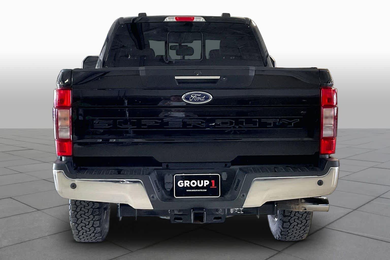 Used 2022 Ford F250 Lariat w/ Lariat Ultimate Package AWD/4WD image 4