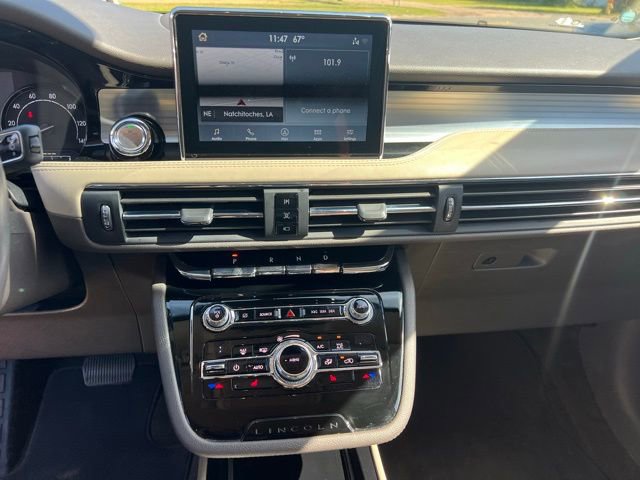 Used 2020 Lincoln Corsair FWD w/ Equipment Group 101A image 20