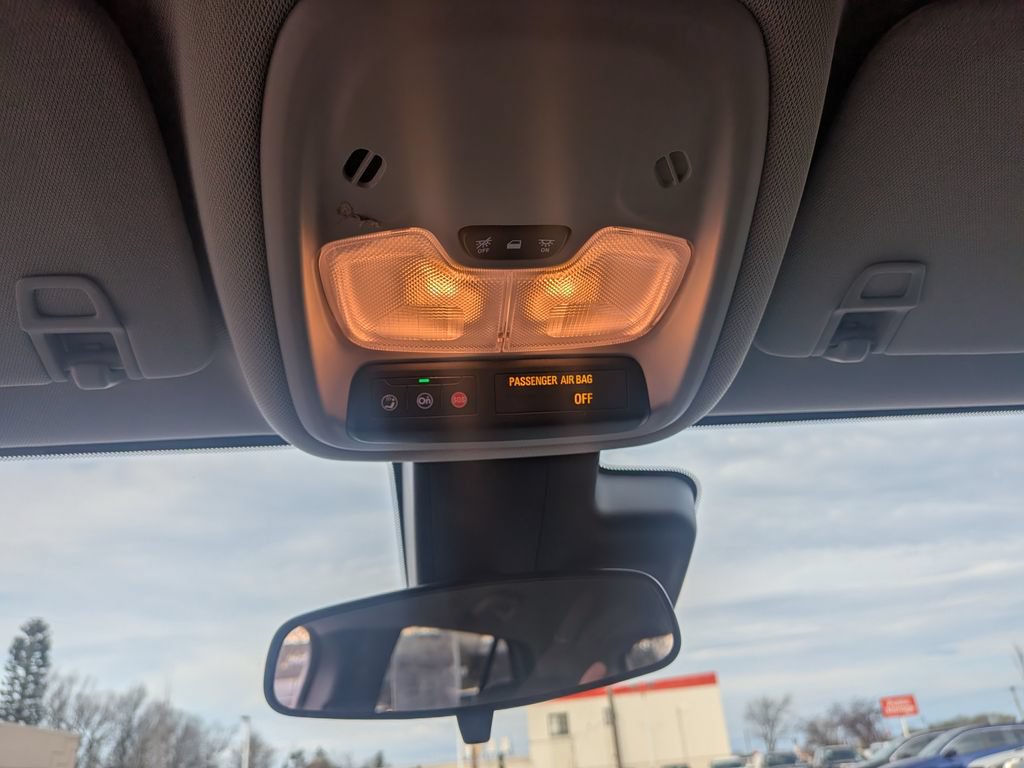 Used 2024 Buick Encore GX Preferred FWD image 23