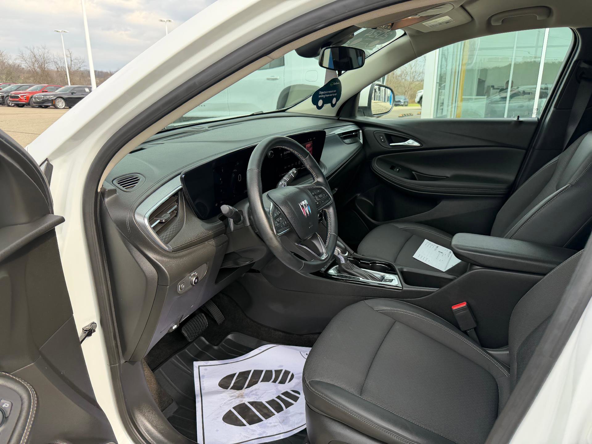 Certified 2024 Buick Encore GX Preferred w/ Comfort Package image 16