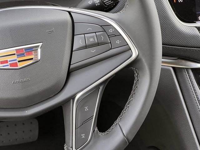 New 2026 Cadillac XT5 Luxury FWD image 13