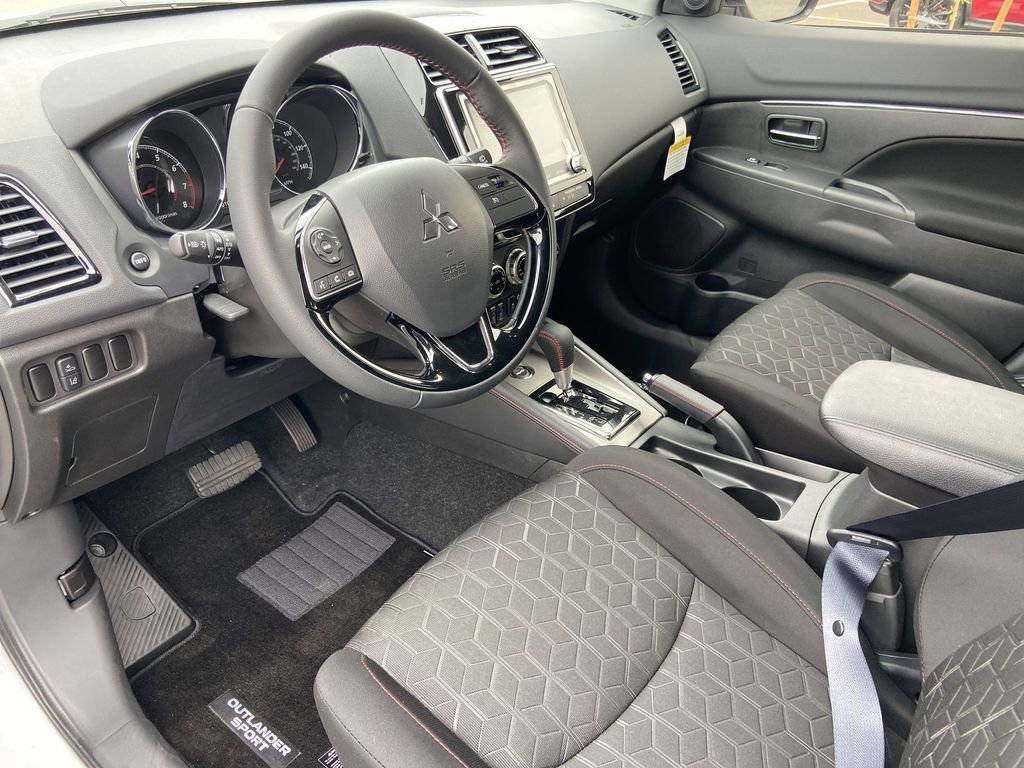 New 2026 Mitsubishi Outlander Sport LE AWD/4WD image 6