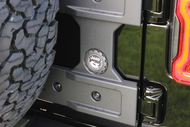 New 2027 Jeep Wrangler Unlimited Rubicon AWD/4WD image 36