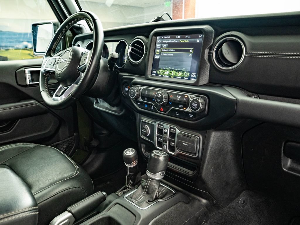 Used 2021 Jeep Wrangler Unlimited Sahara AWD/4WD image 46