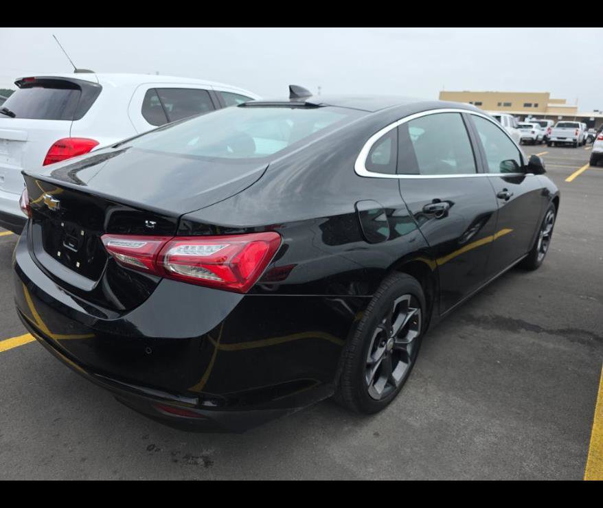 Used 2022 Chevrolet Malibu LT FWD image 9