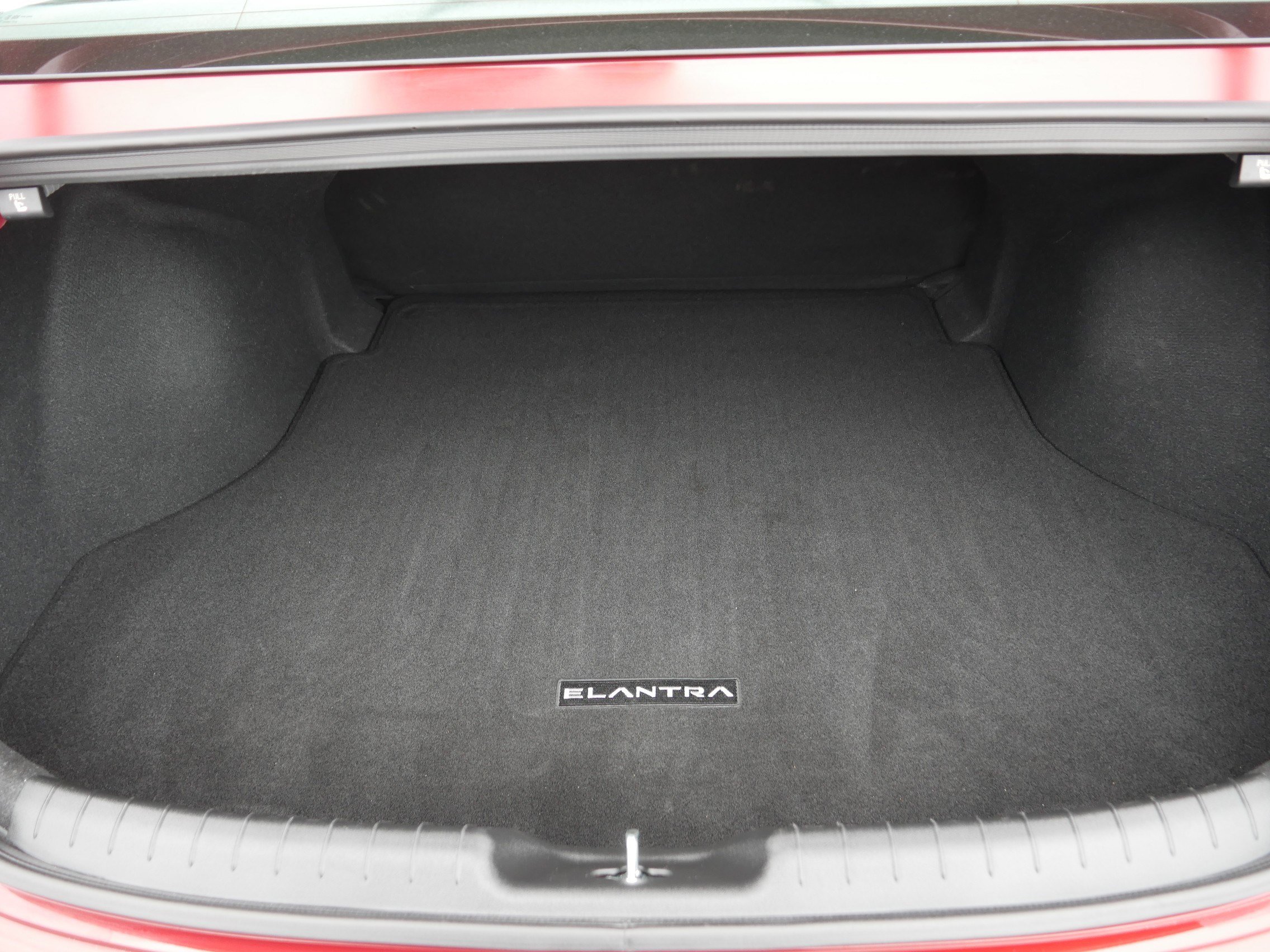 Used 2023 Hyundai Elantra SEL w/ Convenience Package image 18