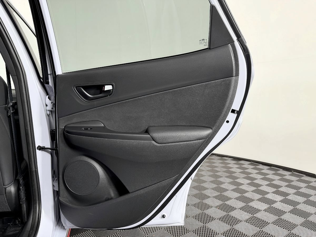 Used 2022 Hyundai Kona N FWD image 41