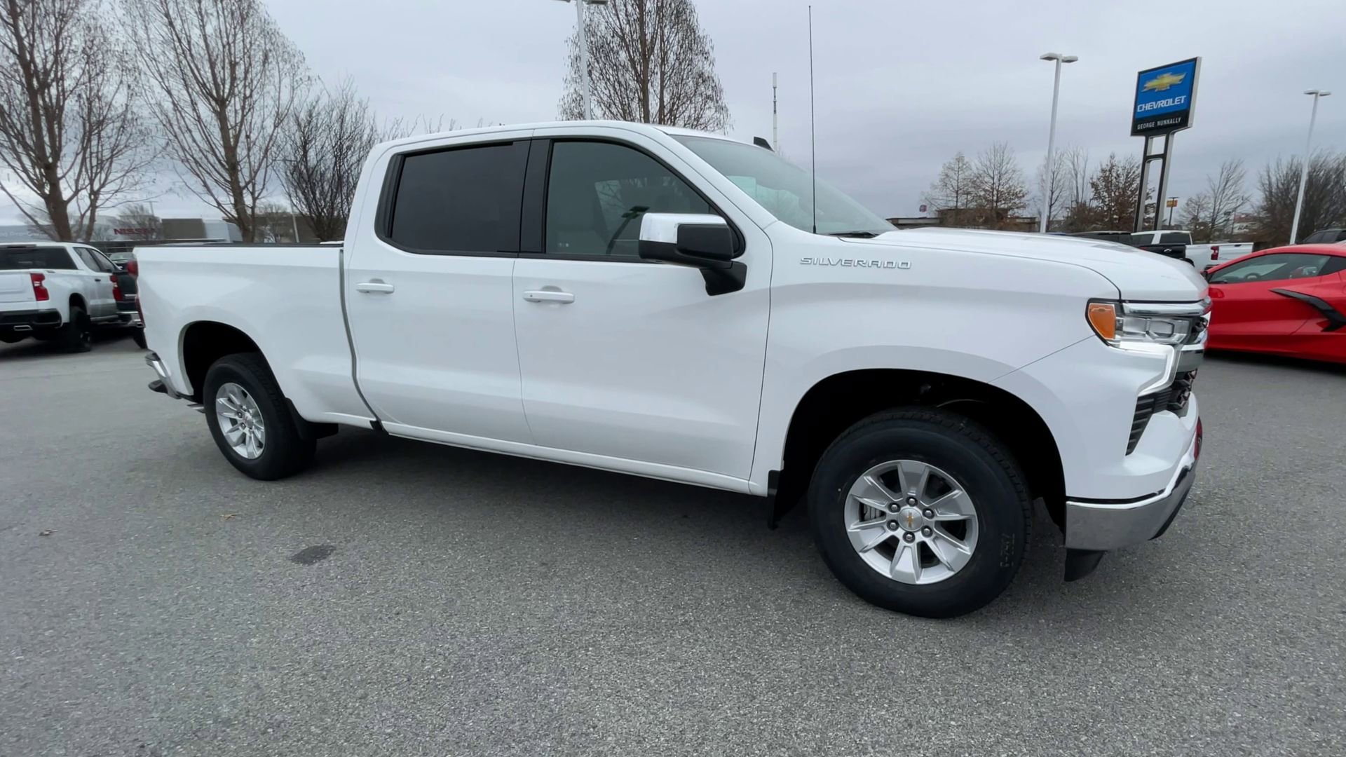 New 2025 Chevrolet Silverado 1500 LT w/ Convenience Package II RWD image 38