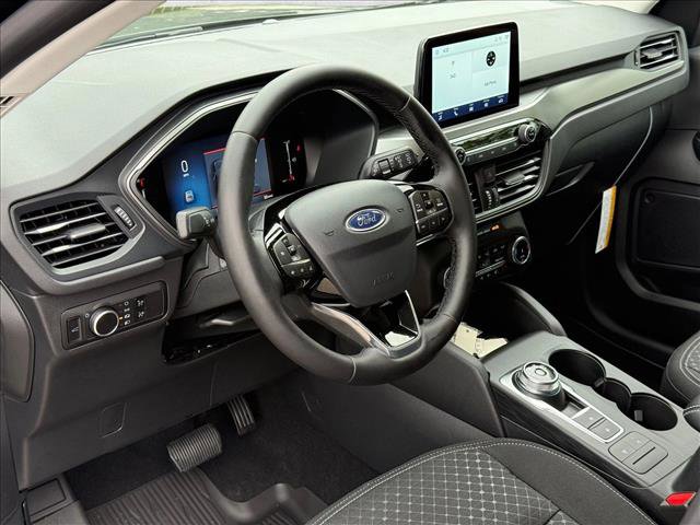 New 2025 Ford Escape Active w/ Cold Weather Package image 3