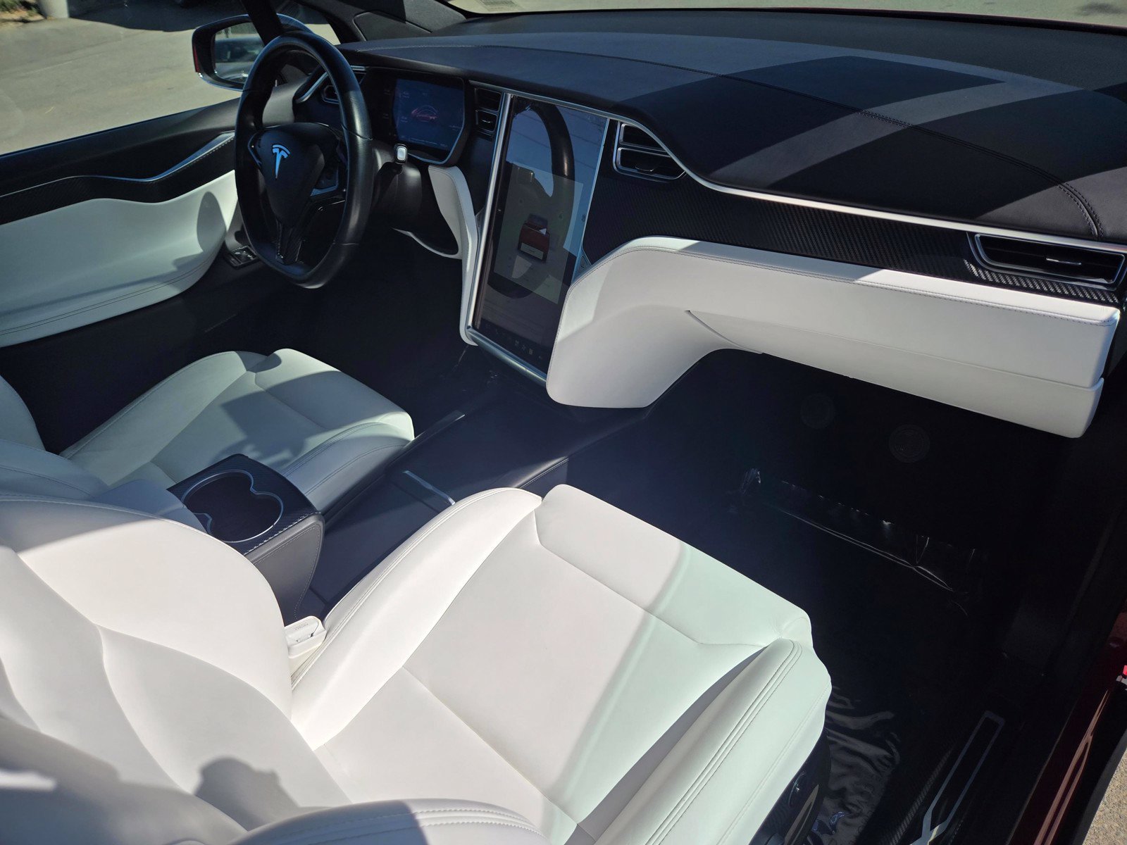 Used 2016 Tesla Model X 90D AWD/4WD image 10