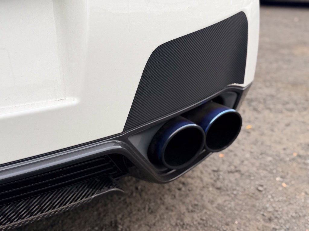 Used 2015 Nissan GT-R Premium AWD/4WD image 42
