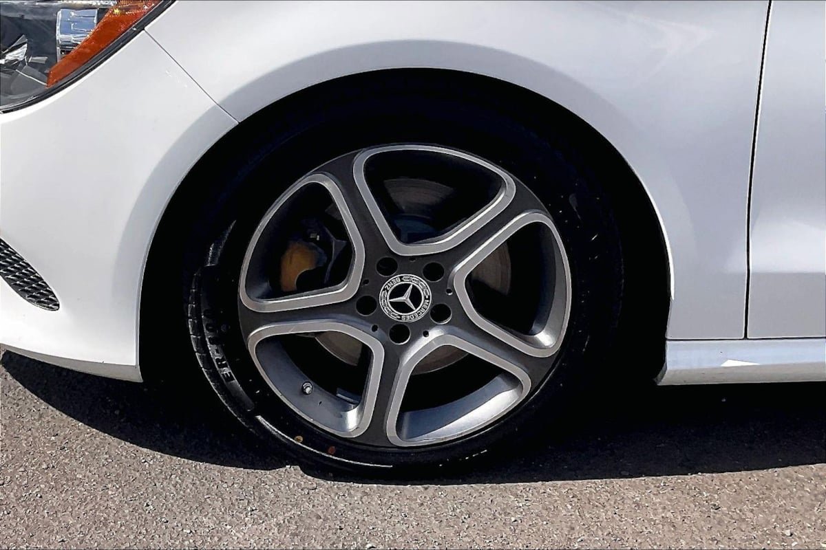 Used 2019 Mercedes-Benz CLA 250 image 9
