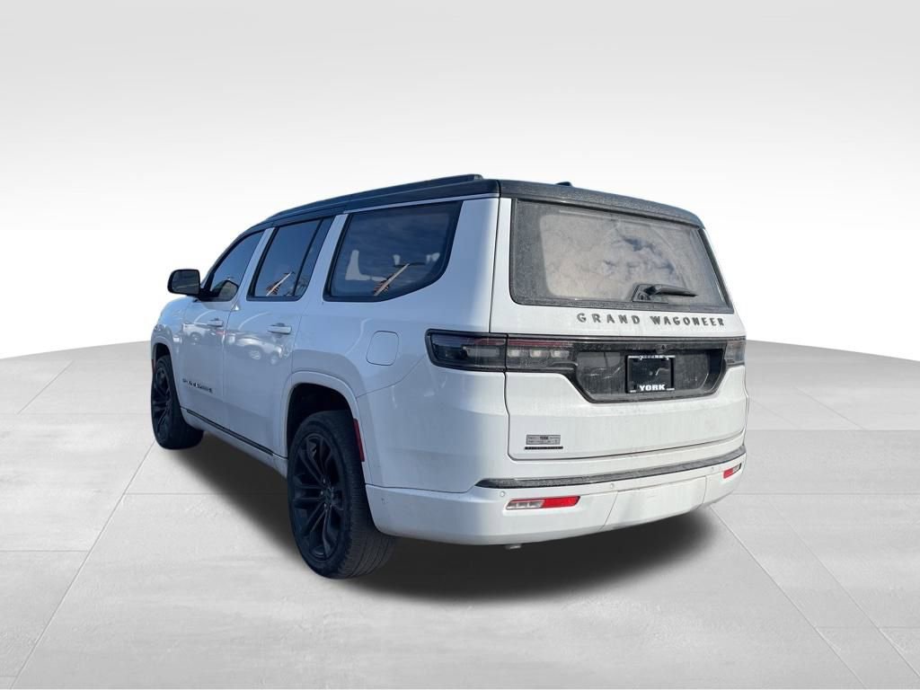 Used 2022 Jeep Grand Wagoneer Series II image 3