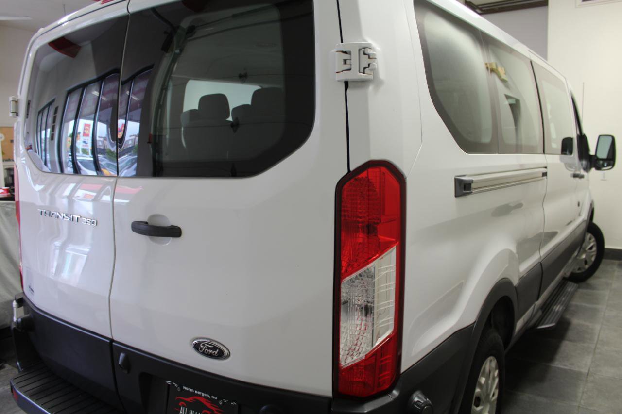 Used 2016 Ford Transit 350 XL RWD image 7
