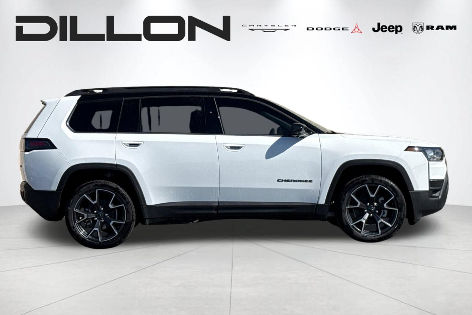 New 2026 Jeep Cherokee Overland w/ Advanced Pro Tech Group AWD/4WD image 2