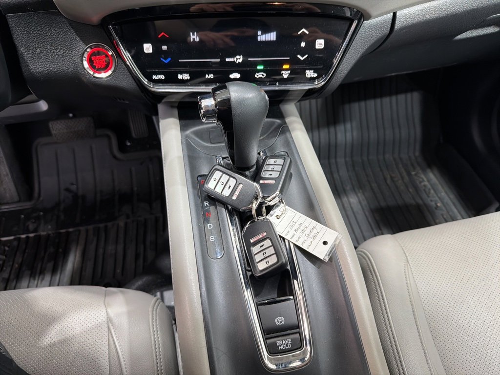 Used 2019 Honda HR-V Touring image 24